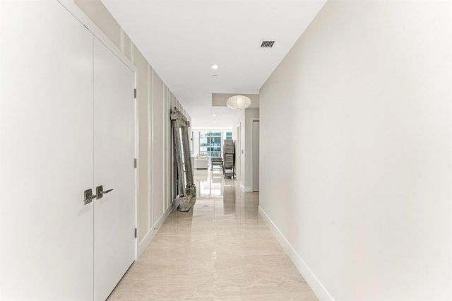 3100 N Ocean Drive 1702p, Singer Island, FL 33404