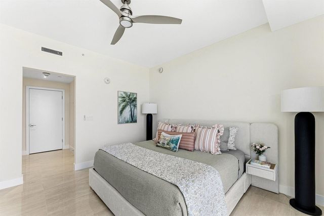 3100 N Ocean Drive 1702p, Singer Island, FL 33404