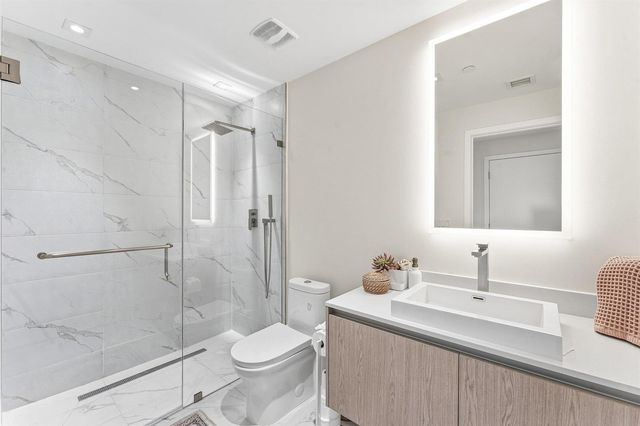 3100 N Ocean Drive 1702p, Singer Island, FL 33404