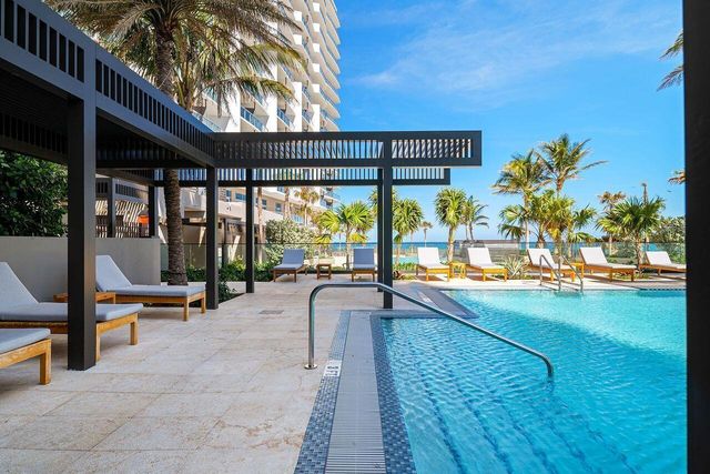 3100 N Ocean Drive 1702p, Singer Island, FL 33404