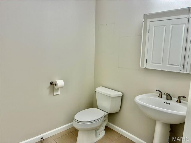 4909 Laclede Avenue 1205, St Louis, MO 63108