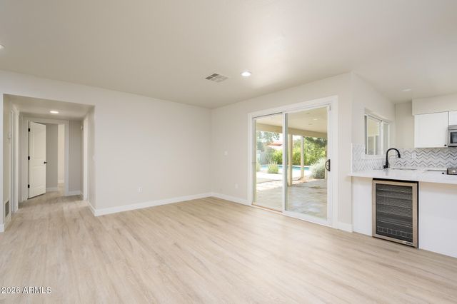 8507 E SAN FELIPE Drive, Scottsdale, AZ 85258