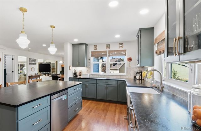 6210 S Lewis Street, Littleton, CO 80127