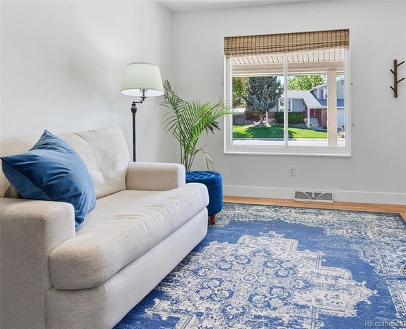 6210 S Lewis Street, Littleton, CO 80127