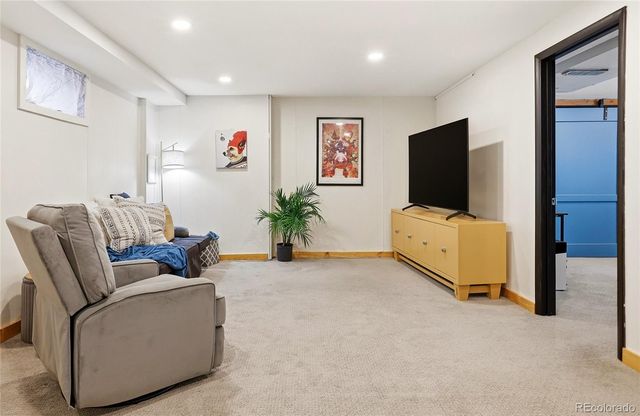 6210 S Lewis Street, Littleton, CO 80127