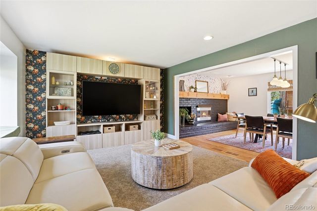6210 S Lewis Street, Littleton, CO 80127