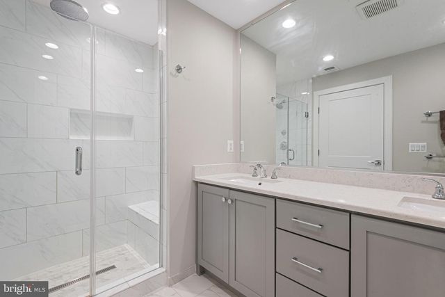 10274 GROSVENOR PL, North Bethesda, MD 20852