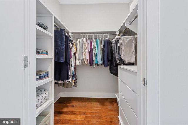 10274 GROSVENOR PL, North Bethesda, MD 20852