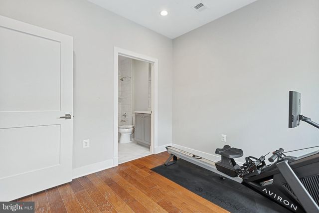 10274 GROSVENOR PL, North Bethesda, MD 20852