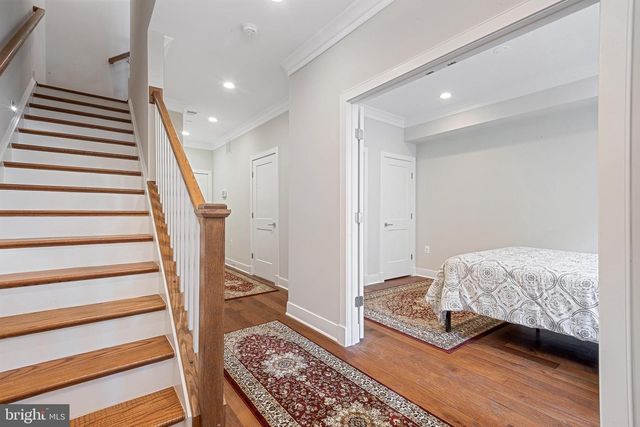 10274 GROSVENOR PL, North Bethesda, MD 20852