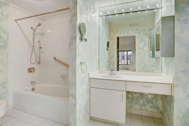 2001 Holcombe Boulevard 1801, Houston, TX 77030