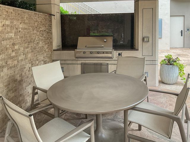 2001 Holcombe Boulevard 1801, Houston, TX 77030