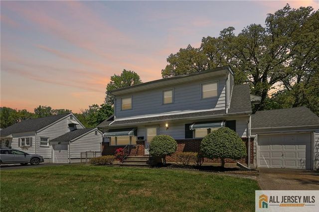 61 Wickom Avenue, Hamilton, NJ 08690