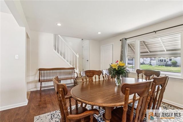 61 Wickom Avenue, Hamilton, NJ 08690