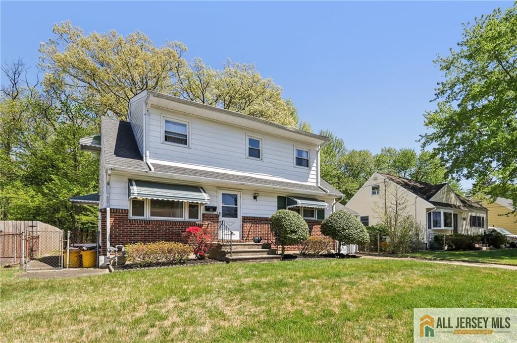 61 Wickom Avenue, Hamilton, NJ 08690