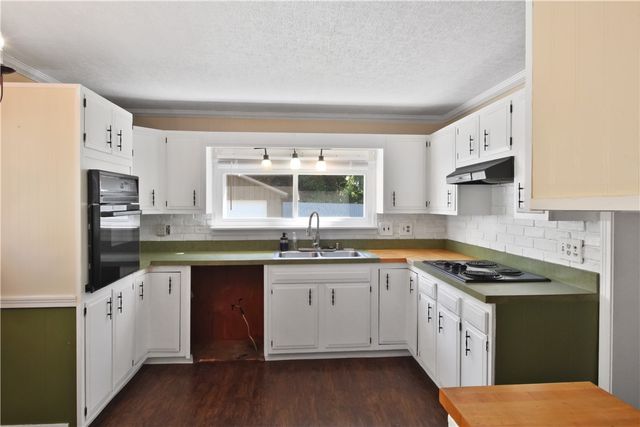 903 West 1st Street, Elmira, NY 14905