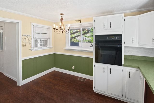 903 West 1st Street, Elmira, NY 14905