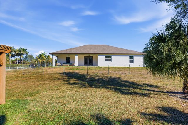 18932 42nd Road N, The Acreage, FL 33470