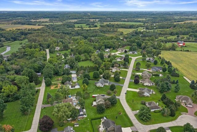 1661 Wood Ridge LANE, Burlington, WI 53105
