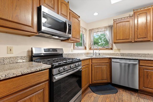 1661 Wood Ridge LANE, Burlington, WI 53105