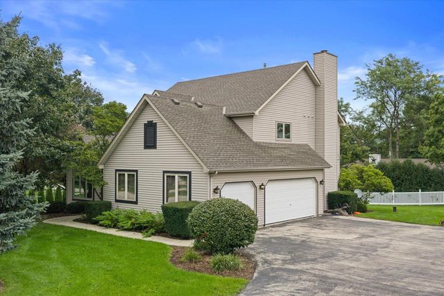 1661 Wood Ridge LANE, Burlington, WI 53105