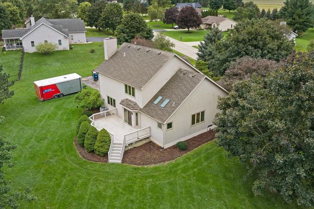 1661 Wood Ridge LANE, Burlington, WI 53105