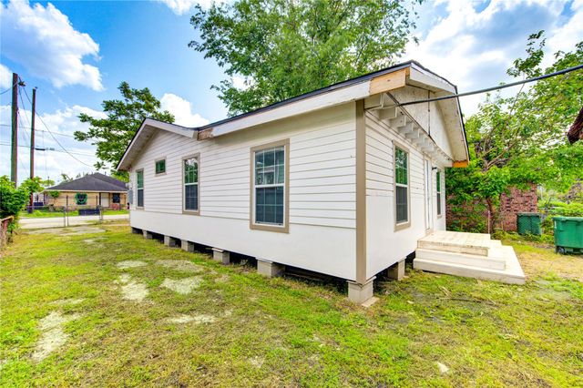 7957 Ritz Street, Houston, TX 77028