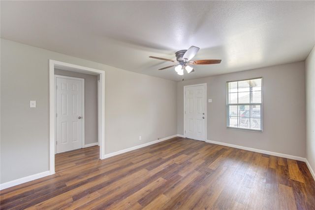 7957 Ritz Street, Houston, TX 77028