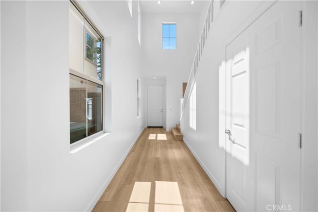206 Bright Poppy, Irvine, CA 92618
