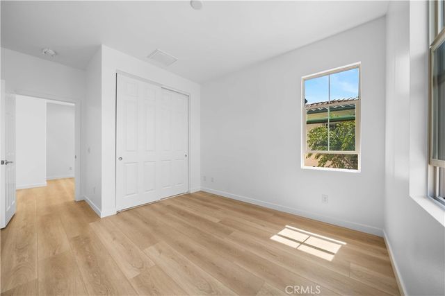 206 Bright Poppy, Irvine, CA 92618