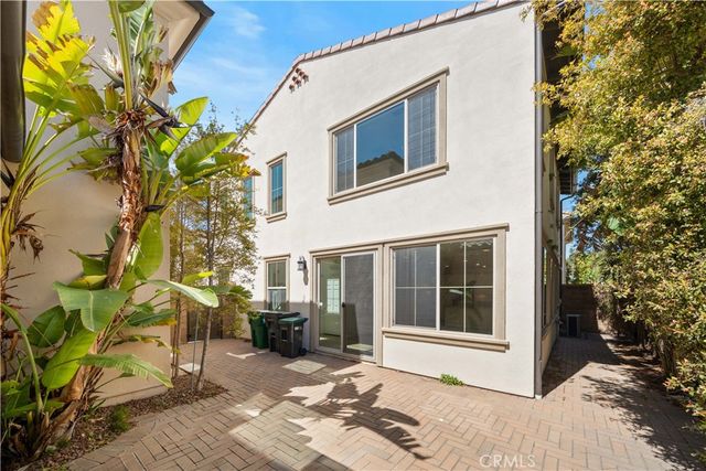 206 Bright Poppy, Irvine, CA 92618
