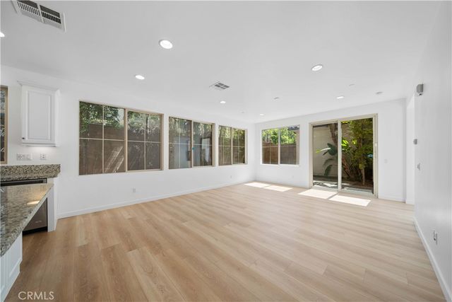 206 Bright Poppy, Irvine, CA 92618