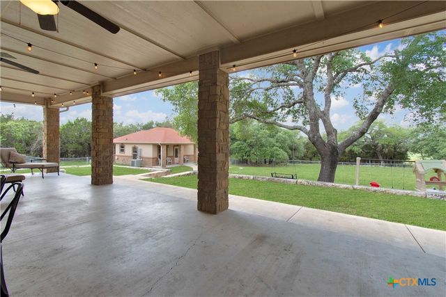 4360 Flint Oak Drive, Belton, TX 76513