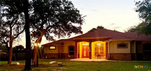 4360 Flint Oak Drive, Belton, TX 76513