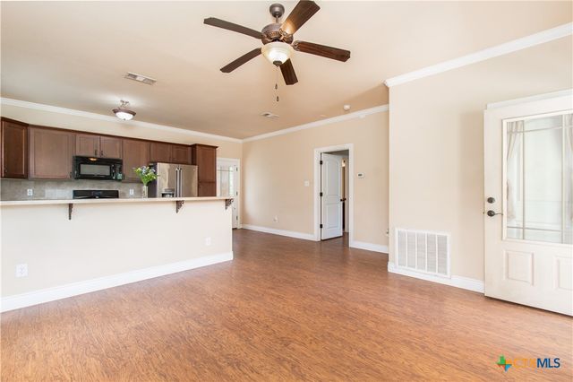 4360 Flint Oak Drive, Belton, TX 76513