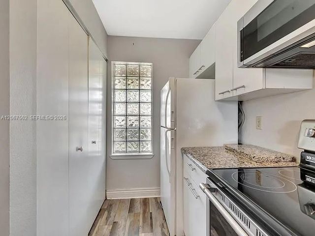 4847 Via Palm Lakes 1021, West Palm Beach, FL 33417
