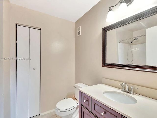 4847 Via Palm Lakes 1021, West Palm Beach, FL 33417