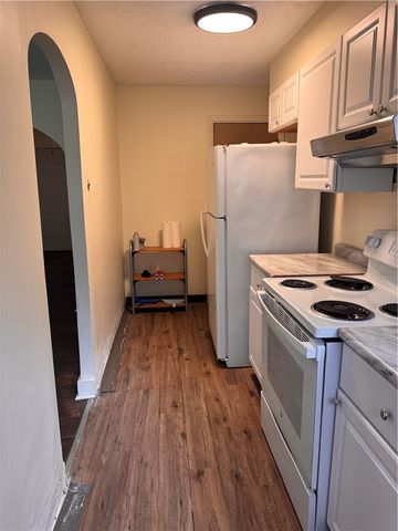 727 Maytide St, Baldwin Boro, PA 15227