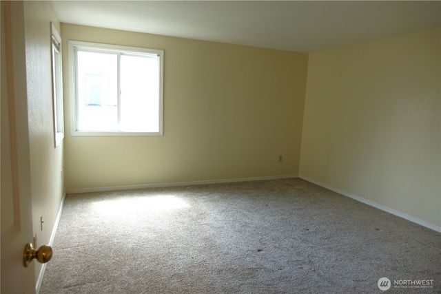 2902 13th Street #3A, Everett, WA 98201