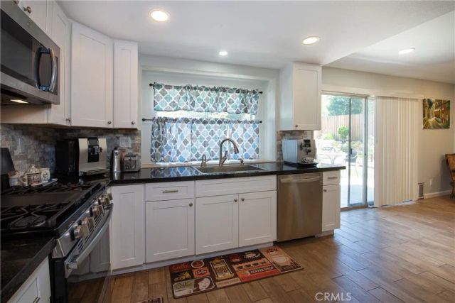 21024 Pala Foxia Pl, Moreno Valley, CA 92557