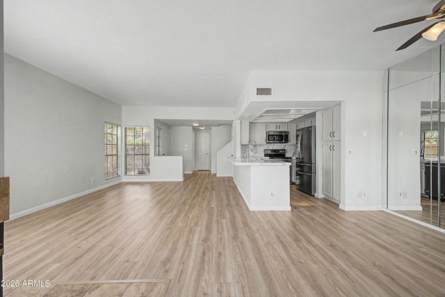 9705 E Mountain View -- 1001, Scottsdale, AZ 85258