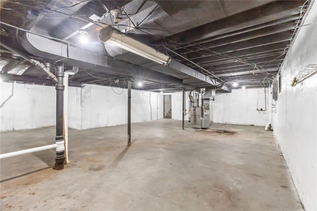 2601 S Hardy Avenue, Independence, MO 64052