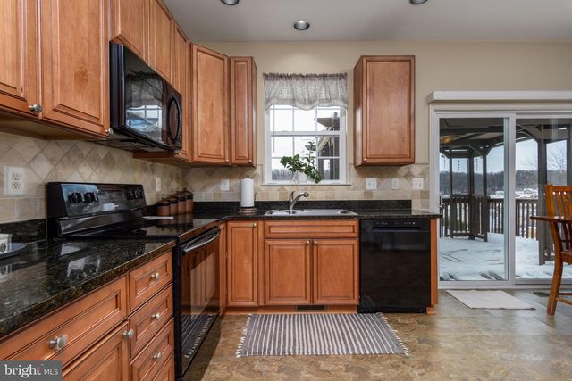 501 SANDPIPER LN, New Cumberland, PA 17070