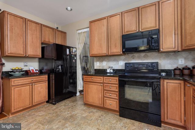 501 SANDPIPER LN, New Cumberland, PA 17070