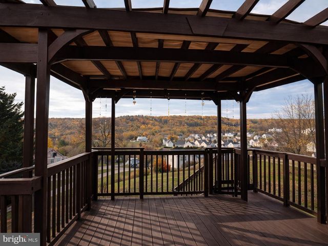 501 SANDPIPER LN, New Cumberland, PA 17070