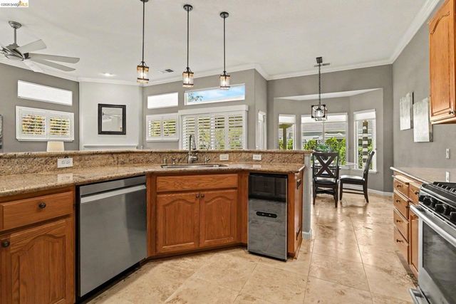 424 Gravenstein Ter, Brentwood, CA 94513