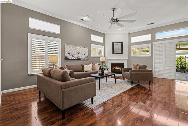 424 Gravenstein Ter, Brentwood, CA 94513