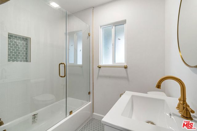 15836 Chatsworth Street, Granada Hills, CA 91344