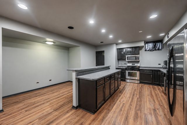 24065 Ascot Court, Naperville, IL 60564