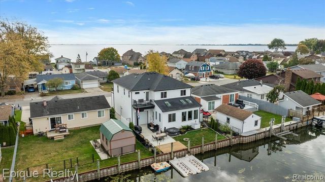 45951 Edgewater Street, Chesterfield, MI 48047